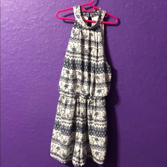 Sienna sky elephant romper - Picture 1 of 4